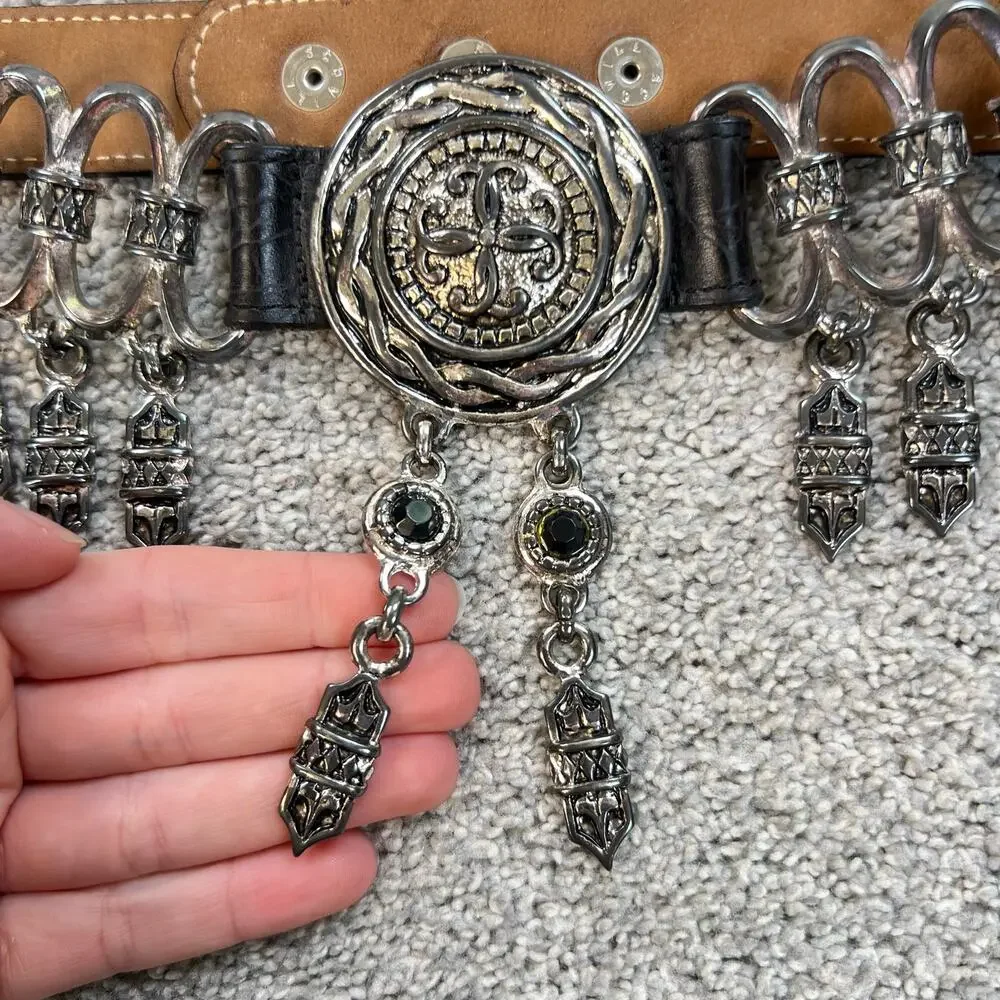 Vintage Women's Black & Silver Tone Medallion Hanging Charm Western Belt (XS/S)